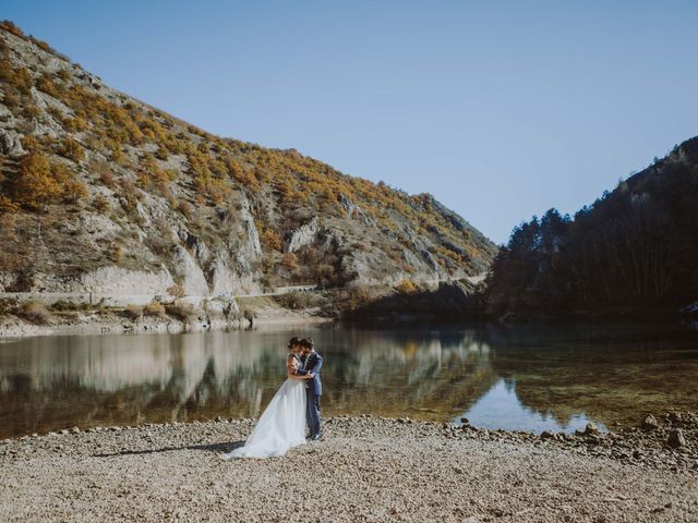 Il matrimonio di Lorenzo e Sara a Pineto, Teramo 6