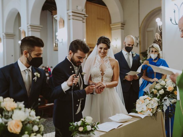 Il matrimonio di Lorenzo e Sara a Pineto, Teramo 93