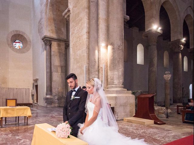 Il matrimonio di Elena e Vincenzo a Cefalù, Palermo 32