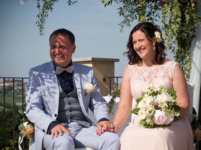 Il matrimonio di Markus e Natacha a Vignale Monferrato, Alessandria 16