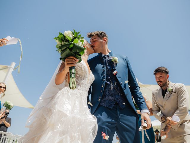 Il matrimonio di Simone e Emanuela a Silvi, Teramo 51