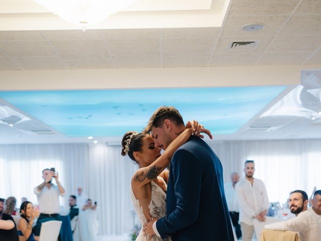 Il matrimonio di Simone e Emanuela a Silvi, Teramo 174
