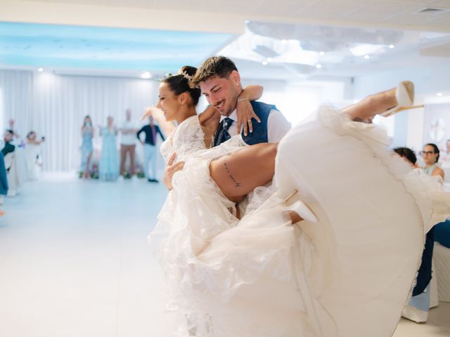 Il matrimonio di Simone e Emanuela a Silvi, Teramo 176