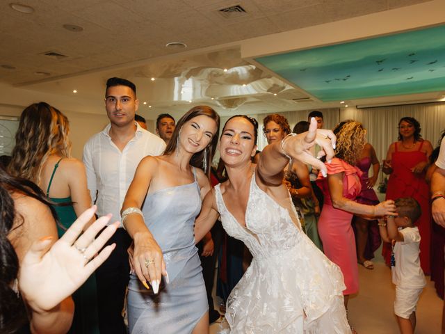 Il matrimonio di Simone e Emanuela a Silvi, Teramo 179