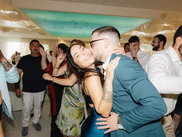 Il matrimonio di Simone e Emanuela a Silvi, Teramo 189