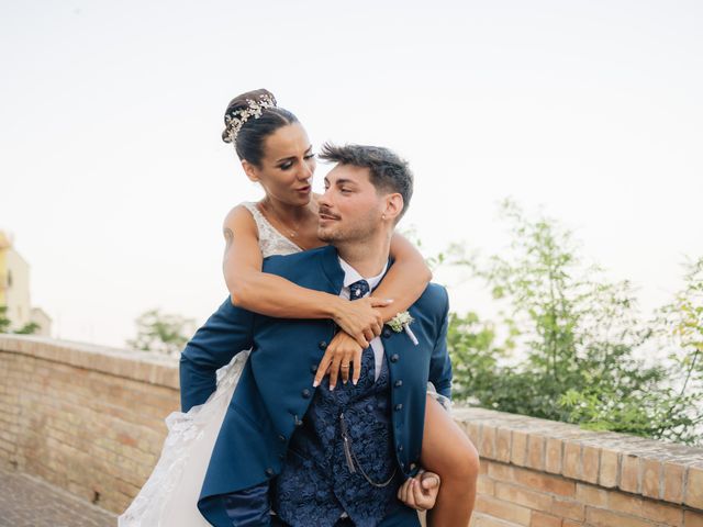 Il matrimonio di Simone e Emanuela a Silvi, Teramo 222