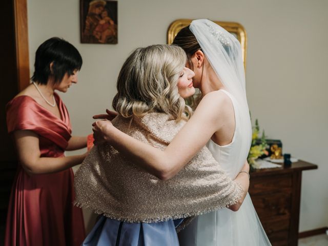 Il matrimonio di Ilaria e Cristiano a Tortoreto, Teramo 13