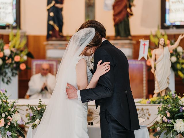 Il matrimonio di Ilaria e Cristiano a Tortoreto, Teramo 26