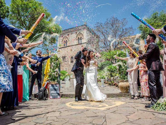 Il matrimonio di Manuela e Simone a Taormina, Messina 13