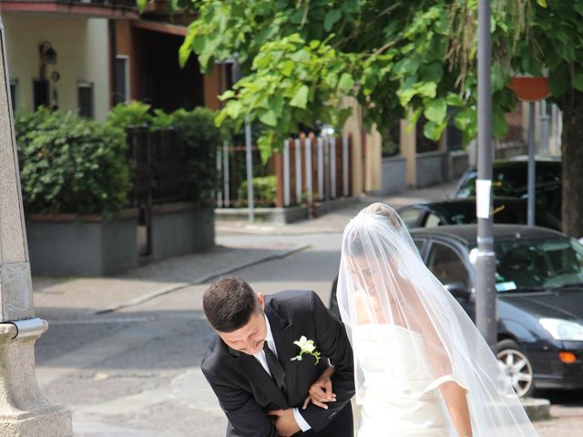 Il matrimonio di Paolo e Vanessa a Pieve Emanuele, Milano 12