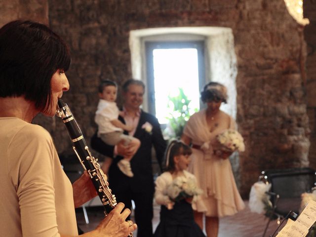 Il matrimonio di Dario e Mariarca a San Vincenzo, Livorno 15