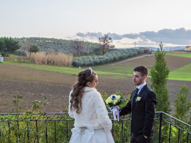 Il matrimonio di Nicola e Maria Pia a Termoli, Campobasso 9