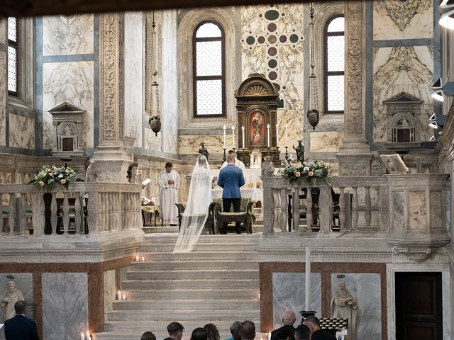 Il matrimonio di Manuel e Paola a Venezia, Venezia 98