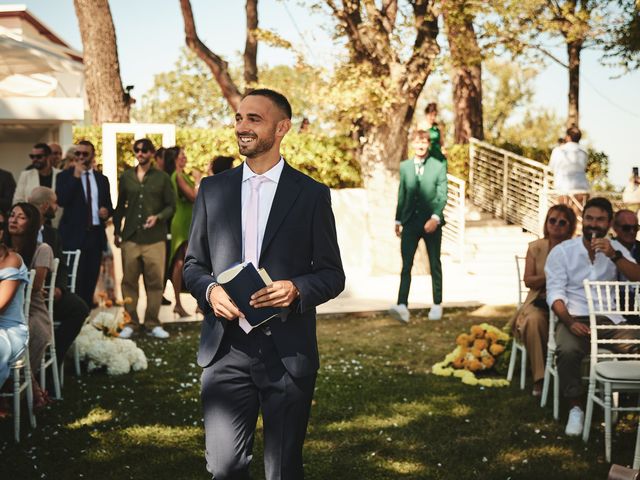 Il matrimonio di Giovanni e Elena a Senigallia, Ancona 27