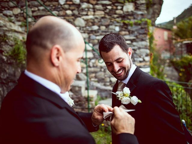 Il matrimonio di Jason e Emily a Vernazza, La Spezia 5