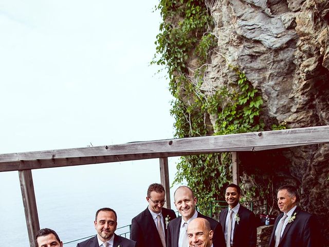 Il matrimonio di Jason e Emily a Vernazza, La Spezia 6