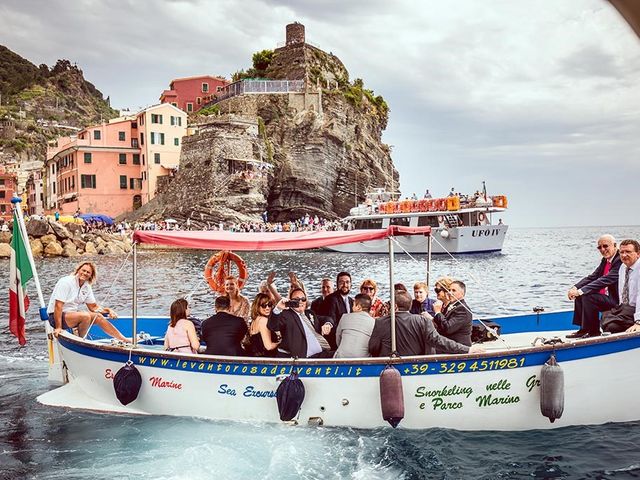 Il matrimonio di Jason e Emily a Vernazza, La Spezia 36