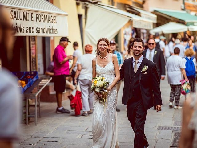 Il matrimonio di Jason e Emily a Vernazza, La Spezia 59