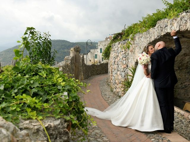 Il matrimonio di Matteo e Lola a Borgio Verezzi, Savona 10