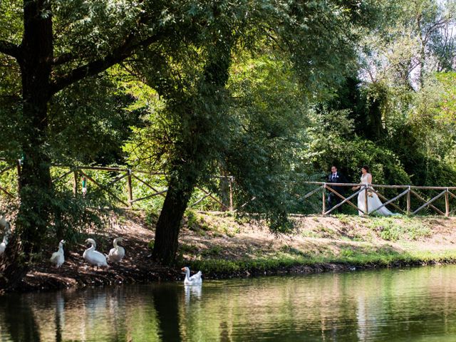 Il matrimonio di Vito e Cinzia a Palazzo San Gervasio, Potenza 25