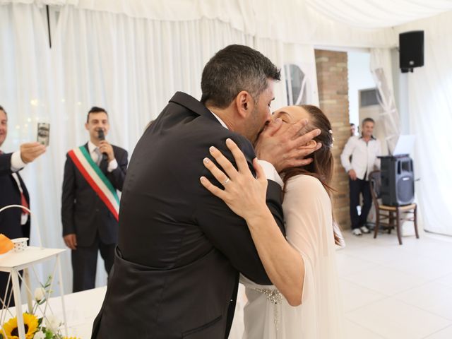 Il matrimonio di Gianni e Katia a Zelo Buon Persico, Lodi 24