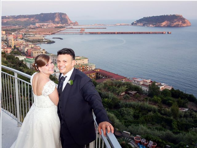 Il matrimonio di Carmen e Francesco a Pozzuoli, Napoli 1