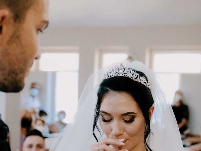 Il matrimonio di Riccardo e Angelica a Montegranaro, Fermo 27