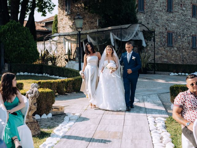 Il matrimonio di Paul e Edjona a Montorfano, Como 26