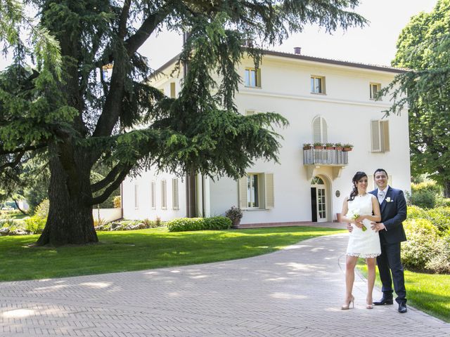 Il matrimonio di Roberto e Loredana a San Lazzaro di Savena, Bologna 1