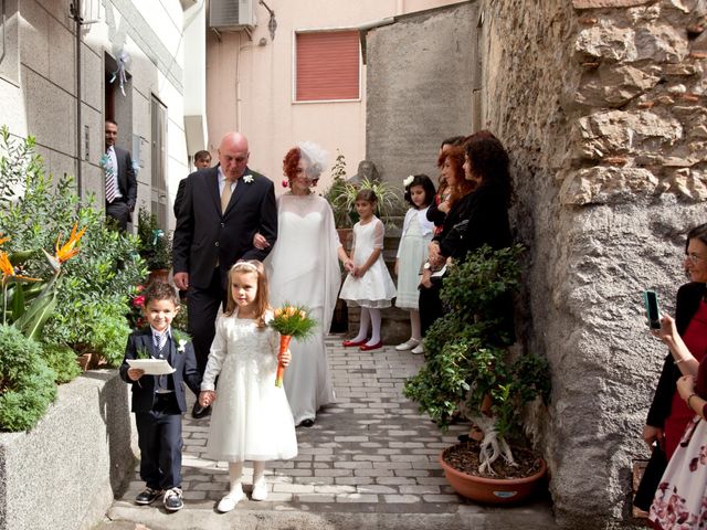 Il matrimonio di Marco e Francesca a Roccella Valdemone, Messina 40