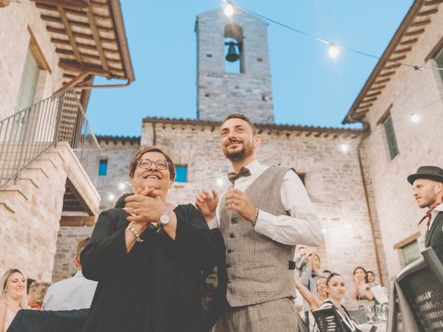 Il matrimonio di Enrico e Silvia a Valtopina, Perugia 79