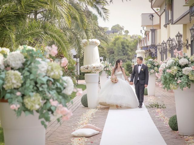 Il matrimonio di Davide e Azzurra a Torre del Greco, Napoli 24