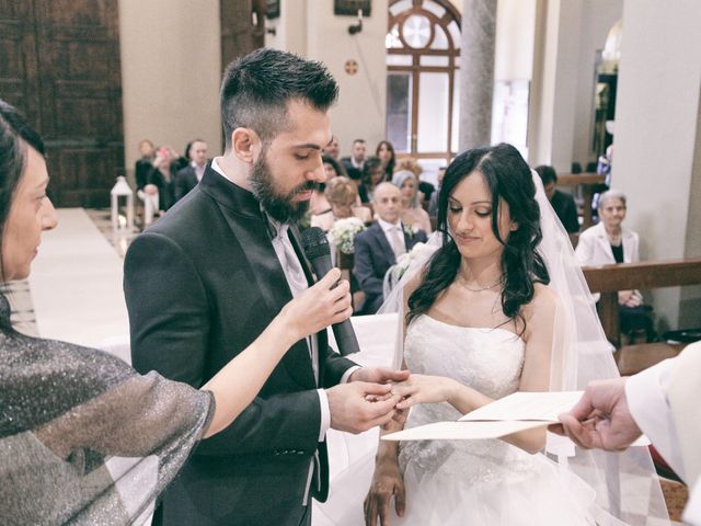 Il matrimonio di Fabio e Cristina a Lentate sul Seveso, Monza e Brianza 15