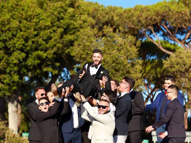 Il matrimonio di Luca e Mena a Napoli, Napoli 15