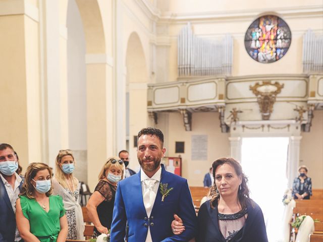 Il matrimonio di Vincenzo  e Lavinia a Orbetello, Grosseto 24