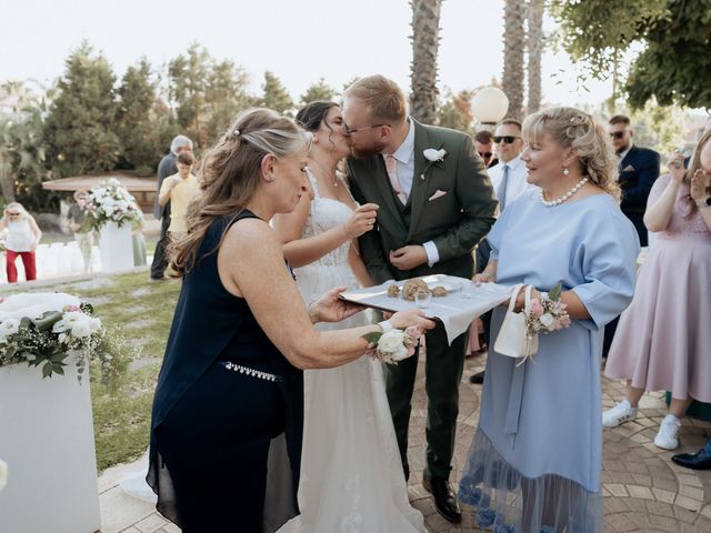 Il matrimonio di Sabrina e Emils a Catania, Catania 30