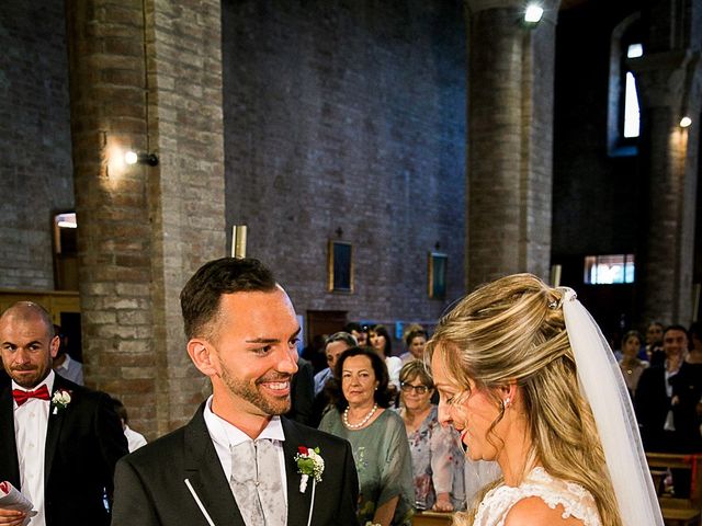 Il matrimonio di Alessandro e Martina a Casina, Reggio Emilia 23