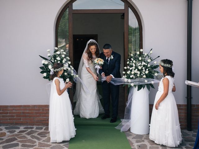 Il matrimonio di Adriana e Giuseppe a Potenza, Potenza 33