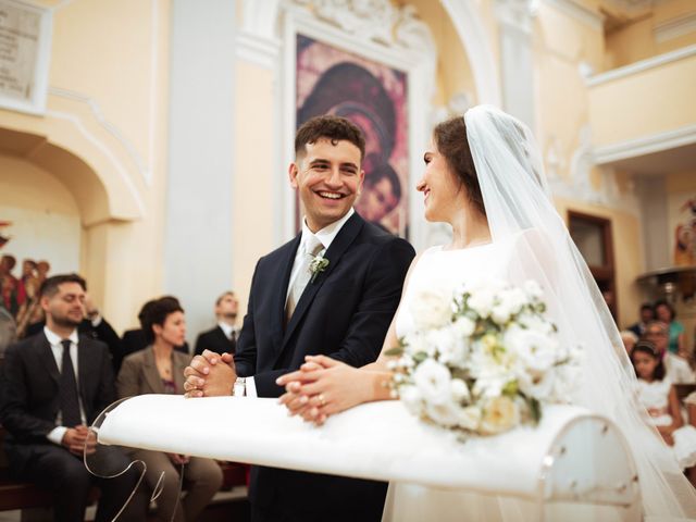 Il matrimonio di Costanza e GianVittorio a Caserta, Caserta 53