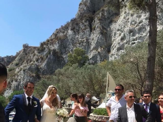 Il matrimonio di Giovanni Cidone  e Mary Rullo a Roccella Ionica, Reggio Calabria 7