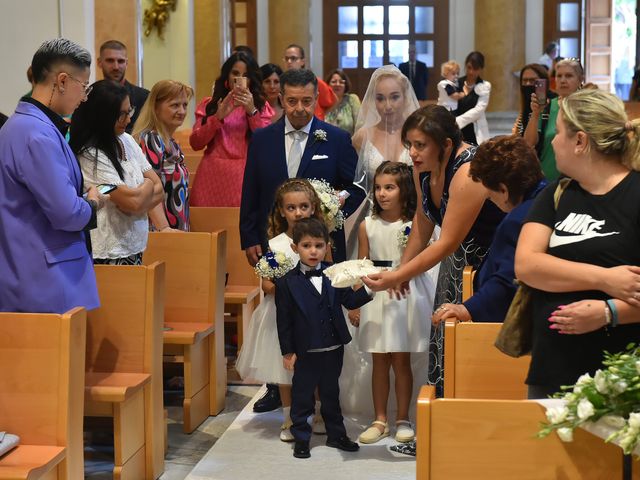 Il matrimonio di Loredana e Vito a Bari, Bari 14