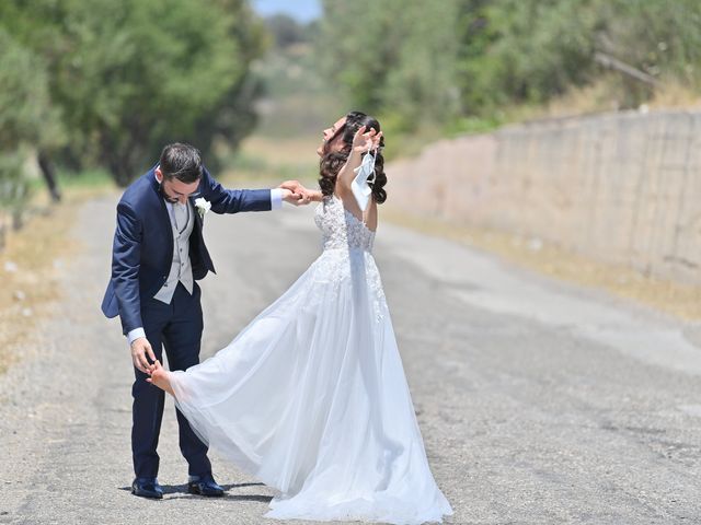 Il matrimonio di Alessandra e Simone a Taranto, Taranto 11