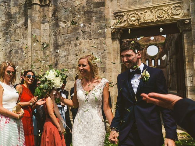 Il matrimonio di Laura e Mattew a Chiusdino, Siena 49