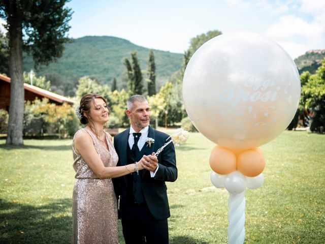 Il matrimonio di Salvatore e Rosaria a Santa Maria del Molise, Isernia 65