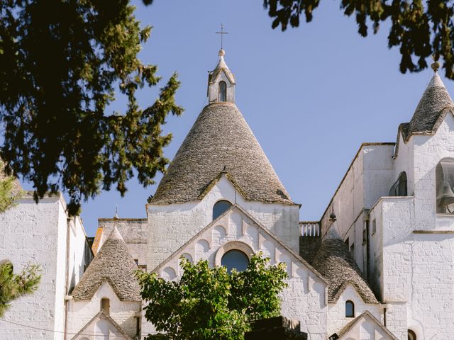 Il matrimonio di Massimo e Rossana a Alberobello, Bari 29