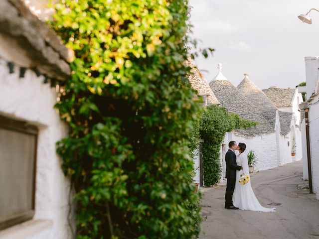 Il matrimonio di Massimo e Rossana a Alberobello, Bari 51