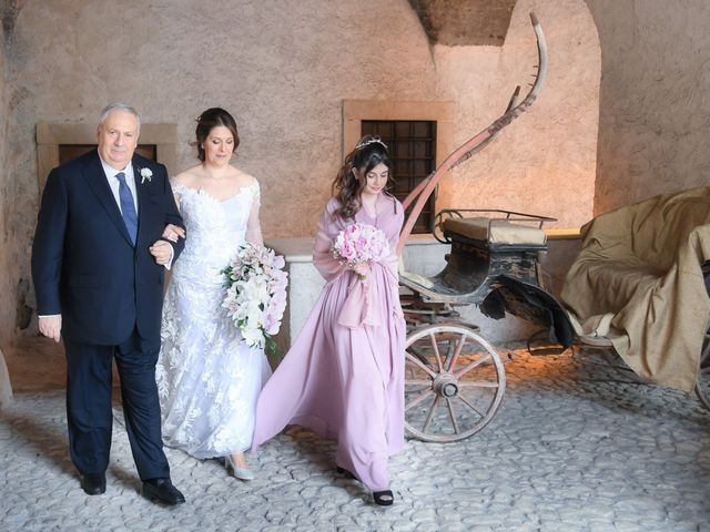 Il matrimonio di Marco e Loredana a Vicovaro, Roma 19