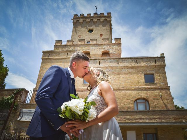 Il matrimonio di Morgana e Matteo a Silvi, Teramo 17