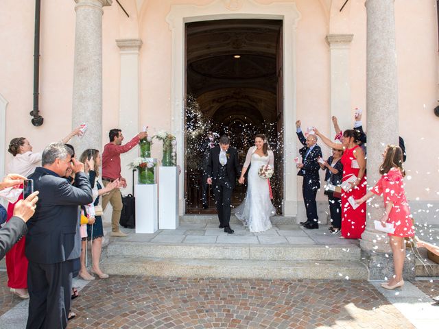 Il matrimonio di Vincenzo e Veronica a Mozzate, Como 18