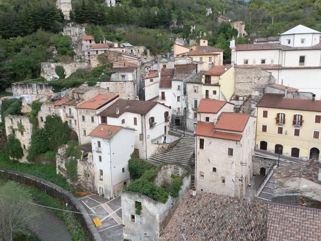 Il matrimonio di Marco e Zaira a Pescina, L&apos;Aquila 20